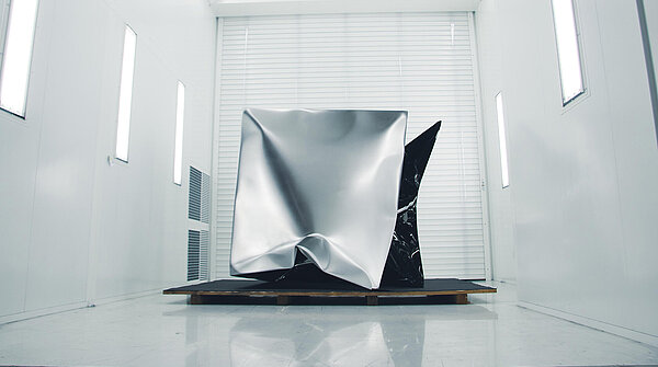Cracked Cube